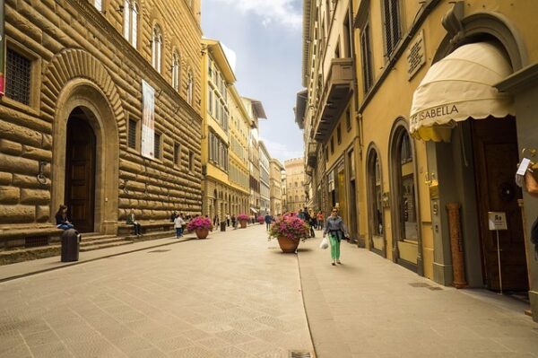 Tornbuoni street, Renaissance Secrets and Scandals