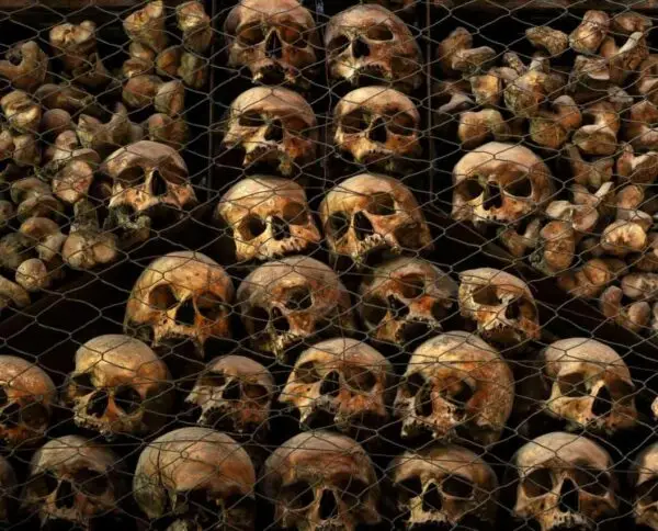 Underground Milan Tour: The Strange, the Gothic, and the Eerie - Image 2