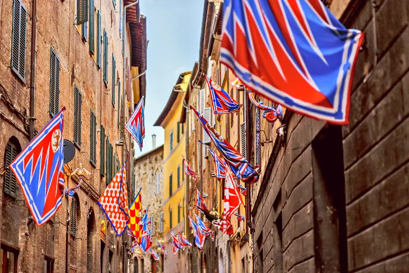flags living in italy