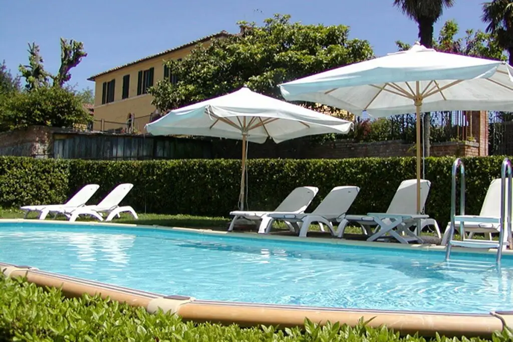 italy writers retreats