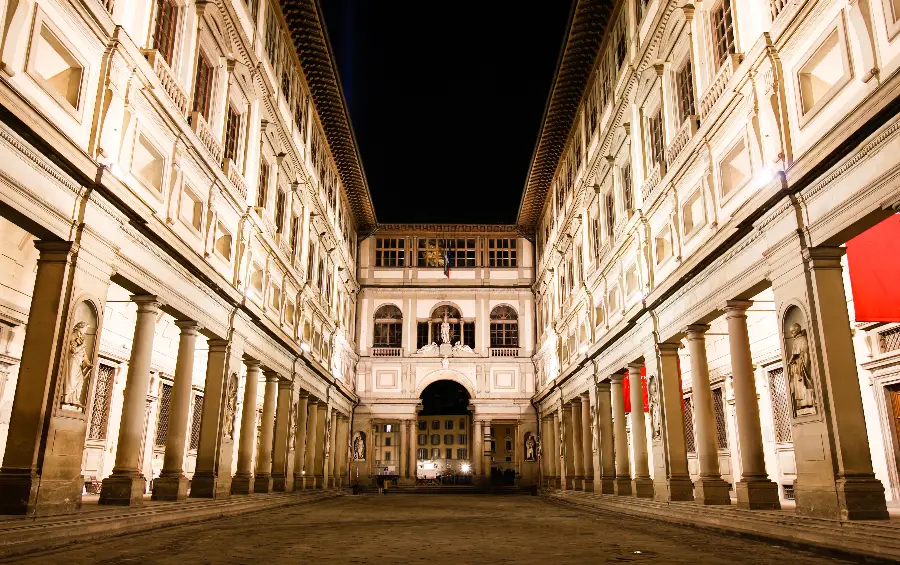 vasari corridor opening